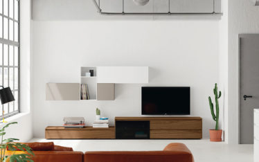 Photo d'une composition murale modulable et personnalisable ensemble meuble TV bas et étagères de la collection Soleil chez Mobenia