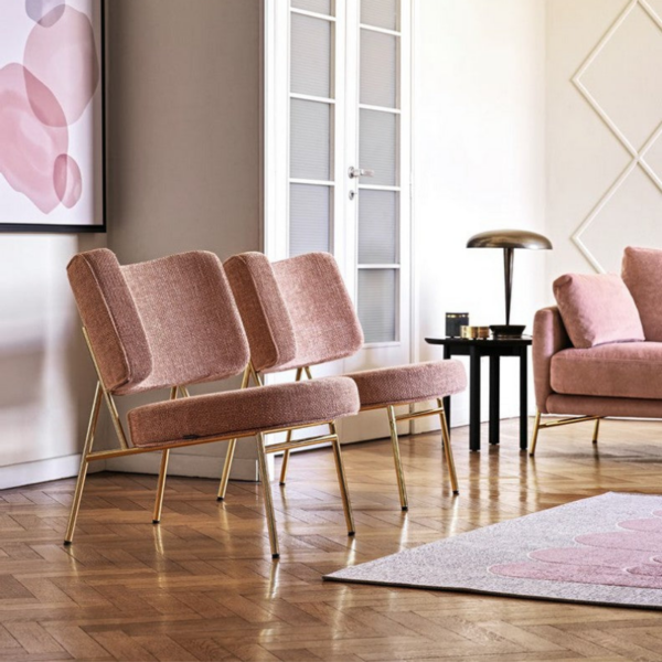calligaris fauteuil coco structure en tube métallique assise et dossier rembourrés et tapissés de velours non déhoussable