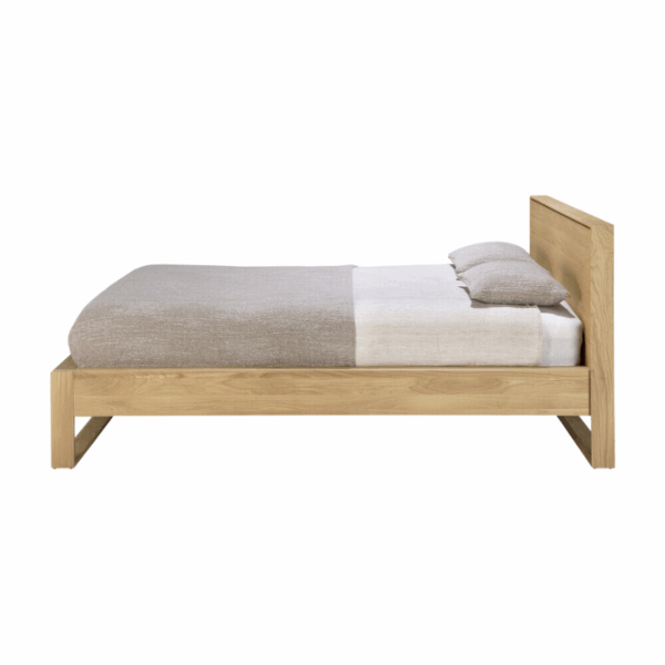 lit noridc II ethnicraft scandinave en bois massif pieds élégants