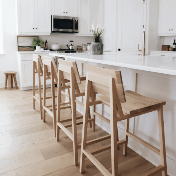 tabouret n3 ethnicraft chêne massif design scandinave ligne ergonomique confort